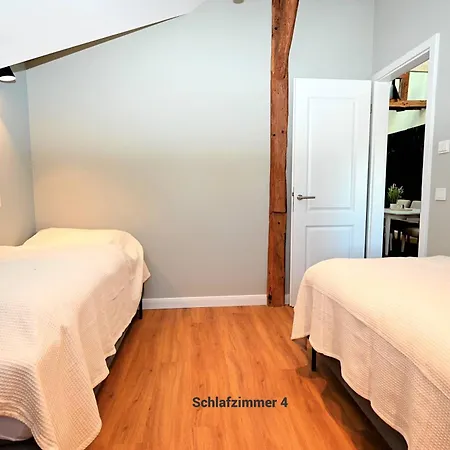 Residenz R1 App 4 *