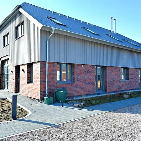 Apartment Residenz R1 App 4 *